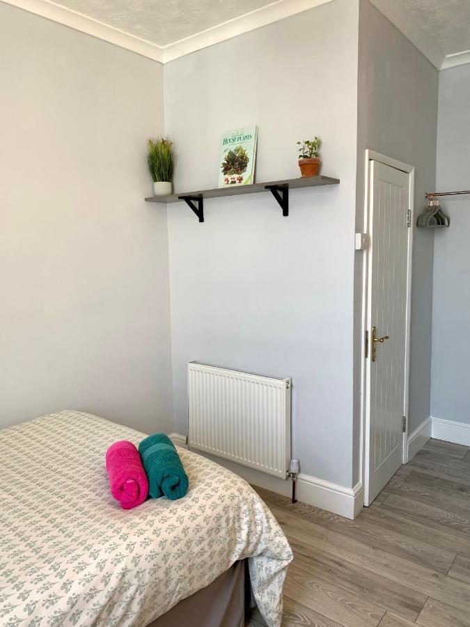 4alma St Homestay Plymouth